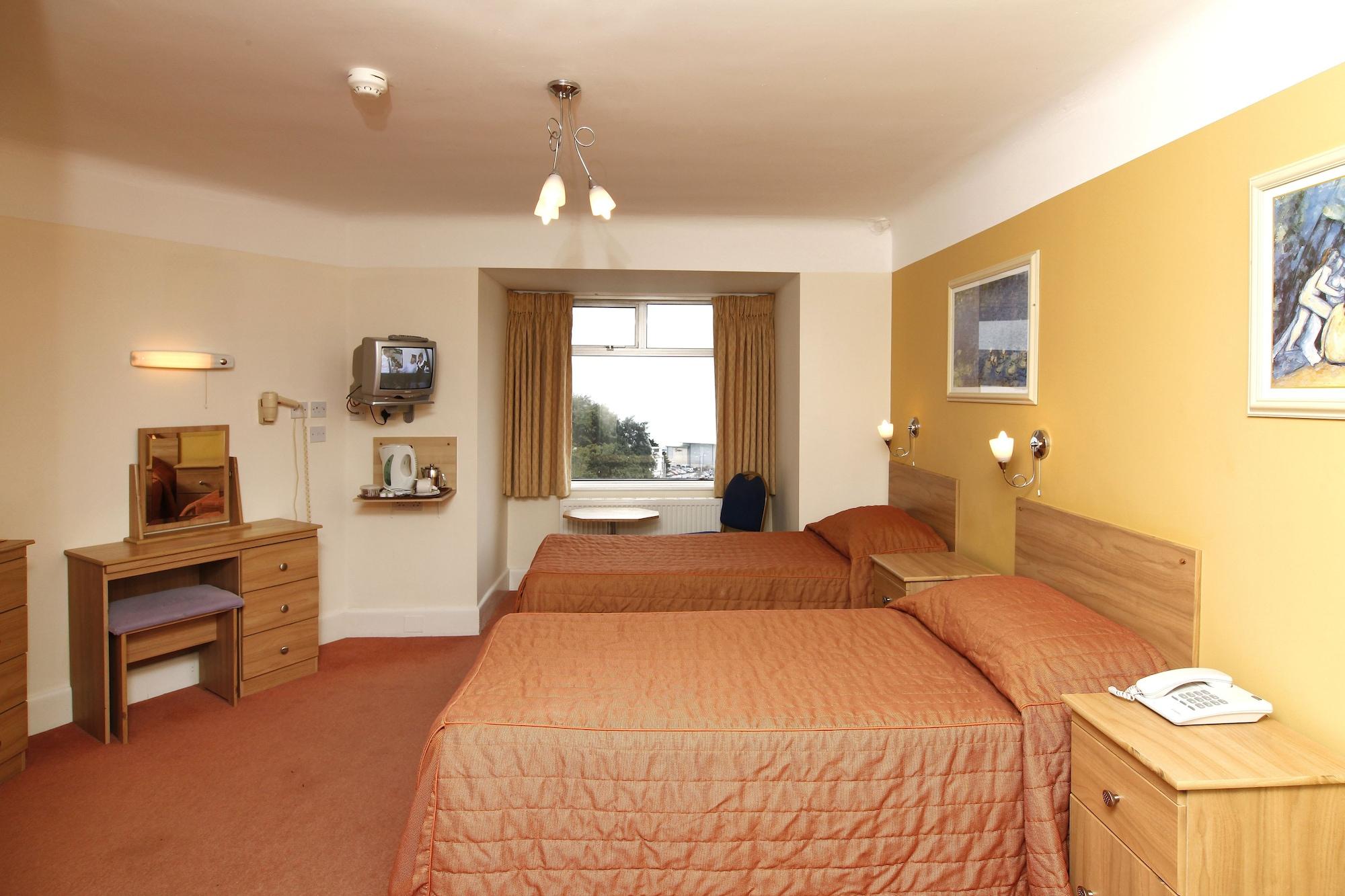 Russell Court Hotel Bournemouth Buitenkant foto