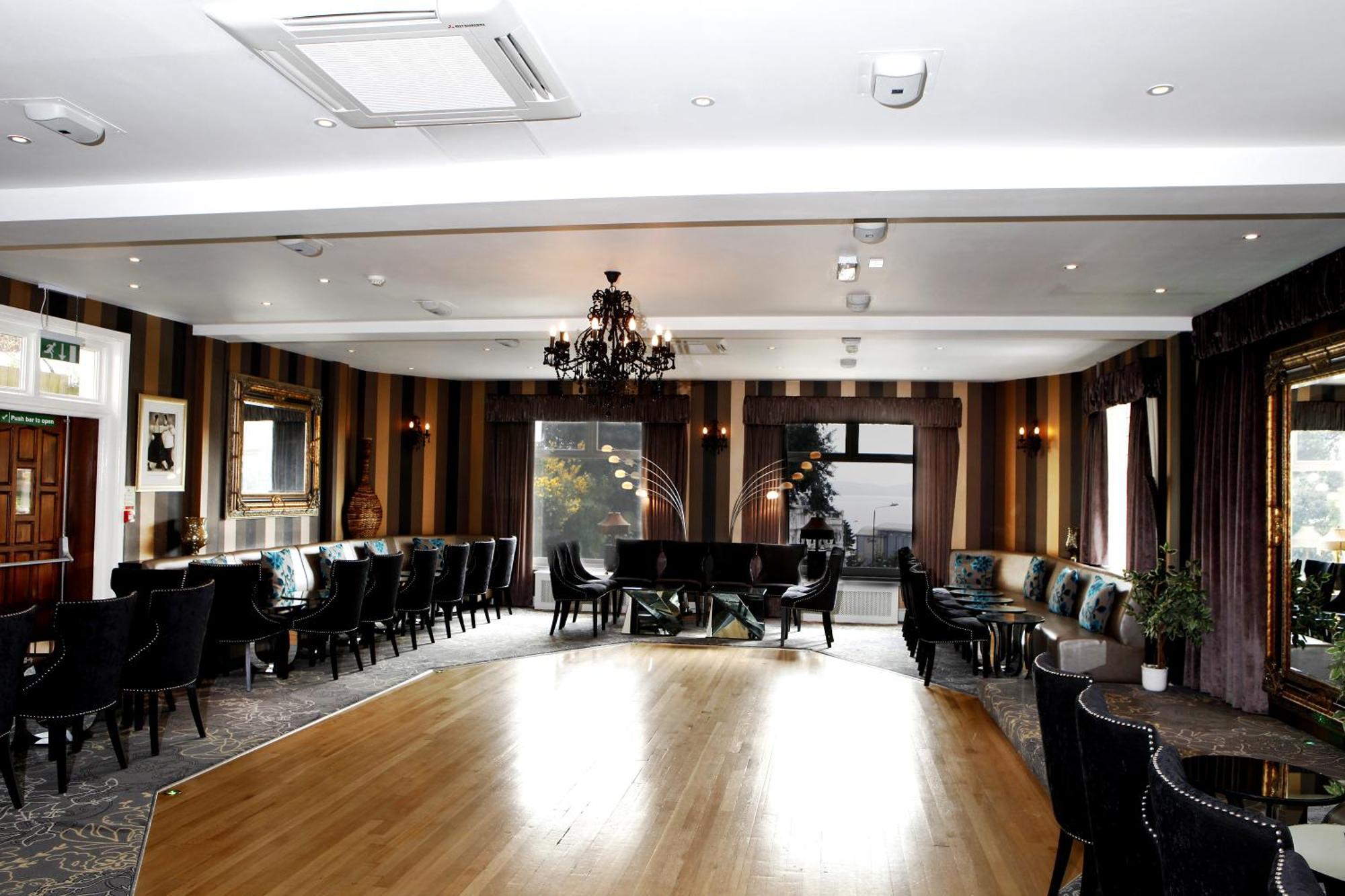 Russell Court Hotel Bournemouth Buitenkant foto